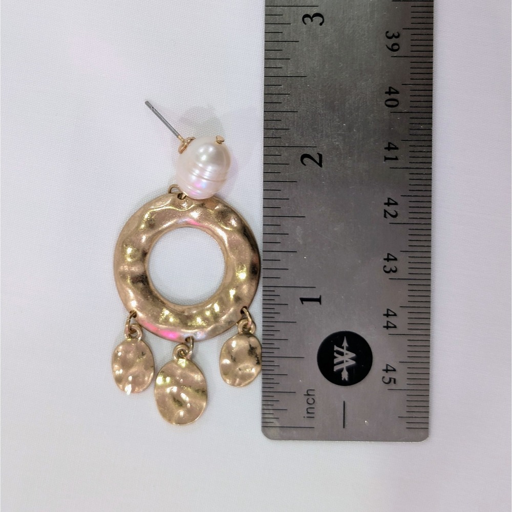 Vintage Baroque Freshwater Pearl With Hammered Gold Dangle Earrings 2" - Picture 7 of 7